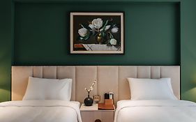 Sword Lake Hotel